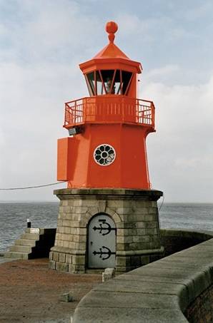 Ein Bild, das drauen, Himmel, Wolke, Gebude enthlt.

KI-generierte Inhalte knnen fehlerhaft sein.